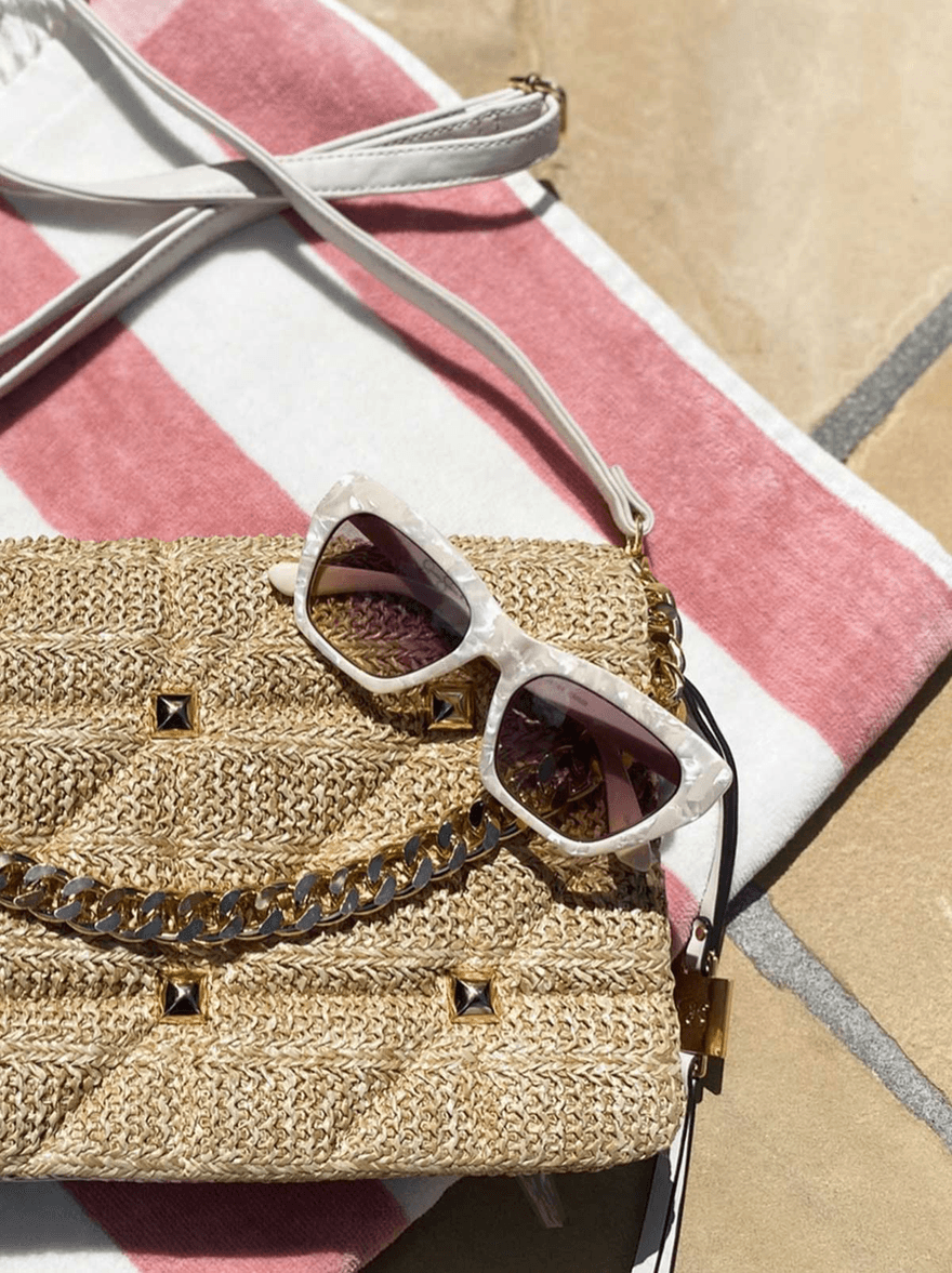 Jessica Simpson Vintage Cat Eye Sunglasses in Cream Marble