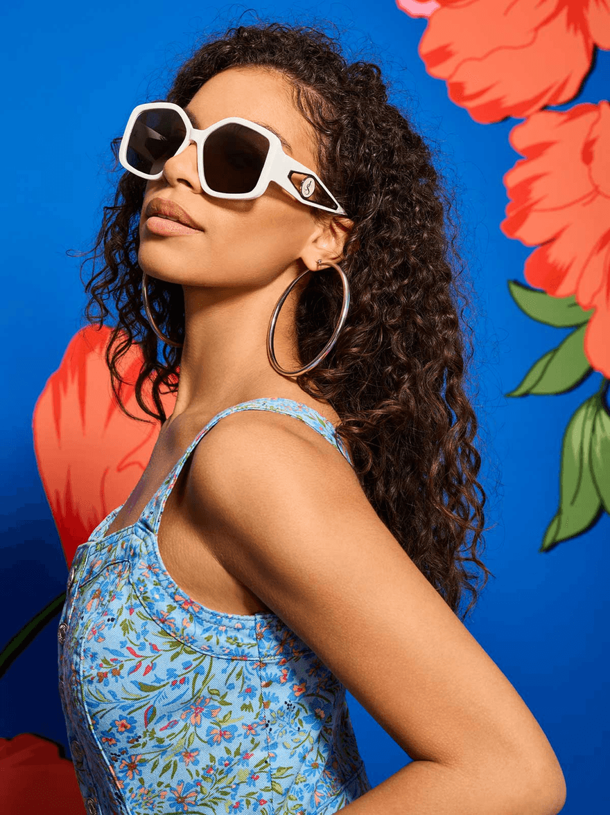 Jessica Simpson Oversized Geometric Sunglasses in White