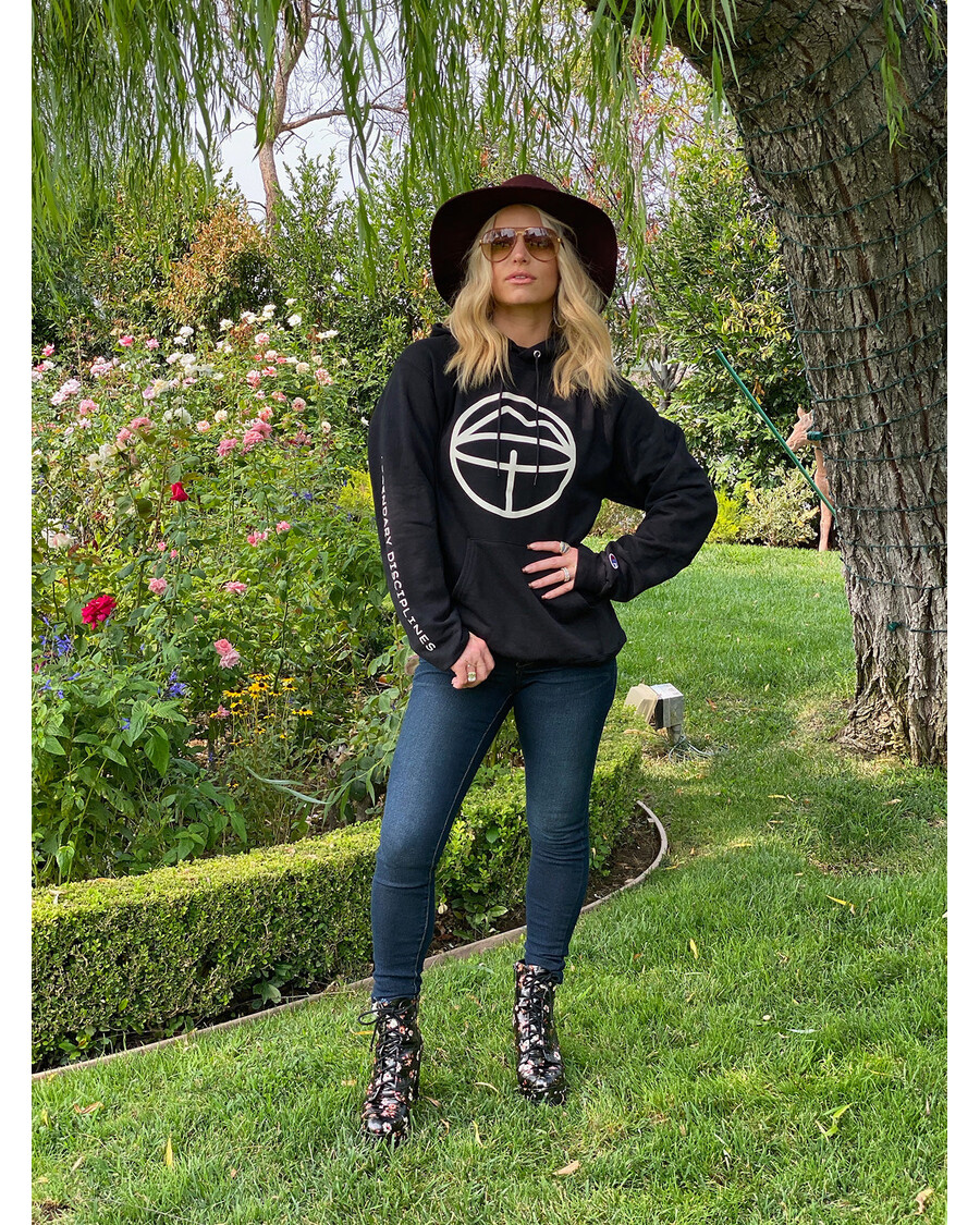 Jessica Simpson Uwielbiała Obcisłe Dżinsy Z Wysokim Stanem W Kolorze Mia