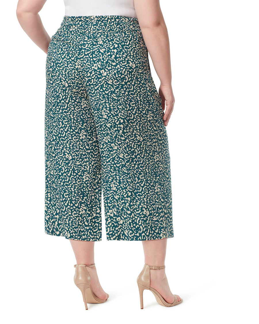 Jessica Simpson Rosalie Wide Leg Pant in Wild Side