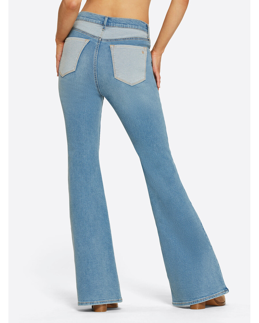 Jessica Simpson Charmed Flare in Yor