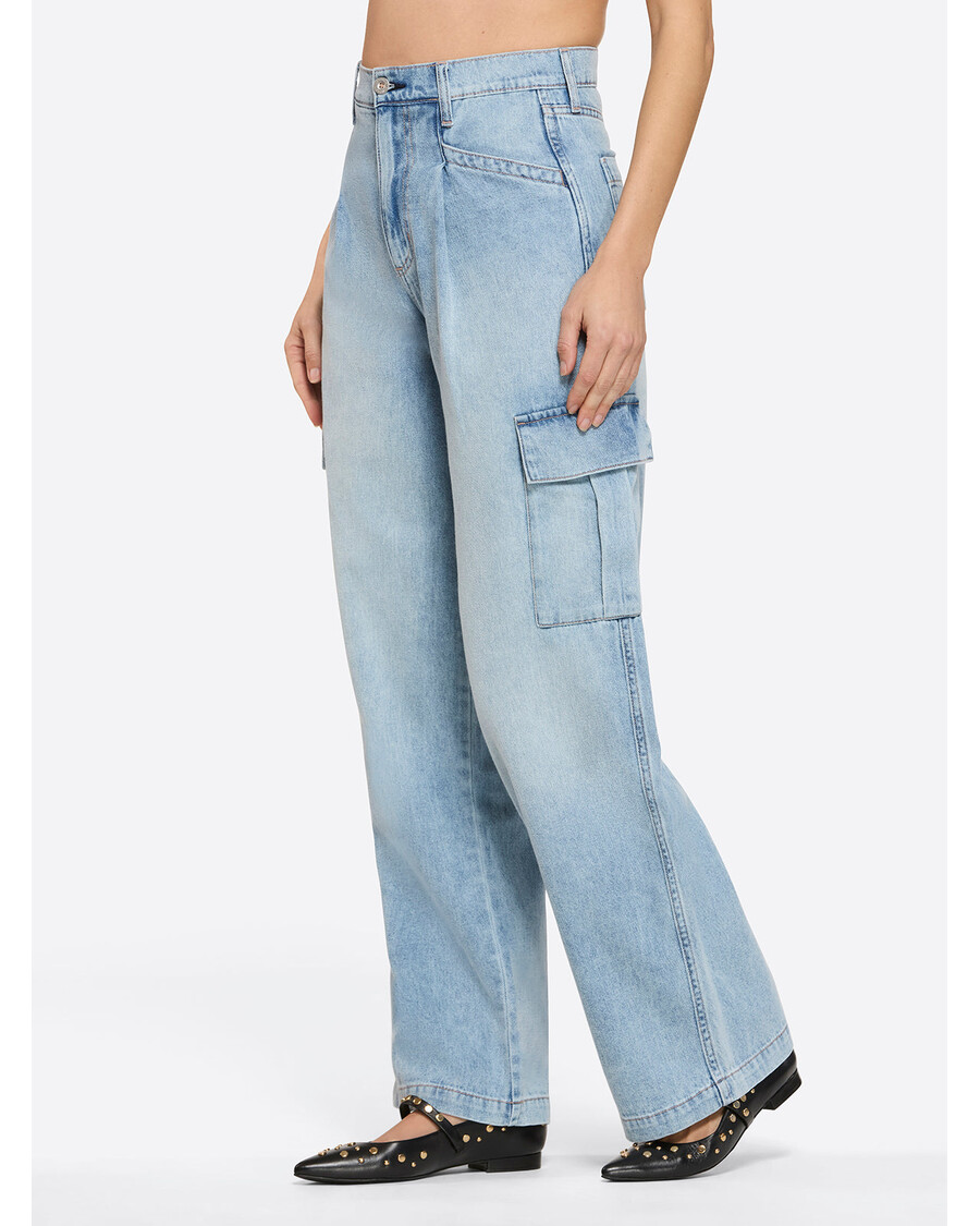 Jessica Simpson Jenna Cargo Pants in Valley Sky