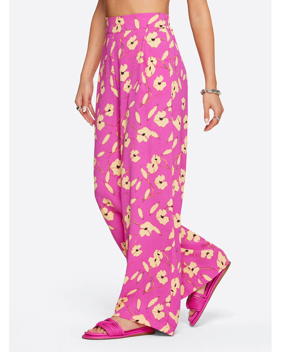 Jessica Simpson Winnie – Spodnie Z Szerokimi Nogawkami W Więdnące Płatki