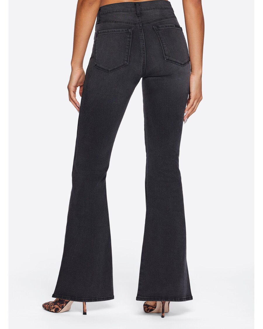 Jessica Simpson Charmed Flare In Improv