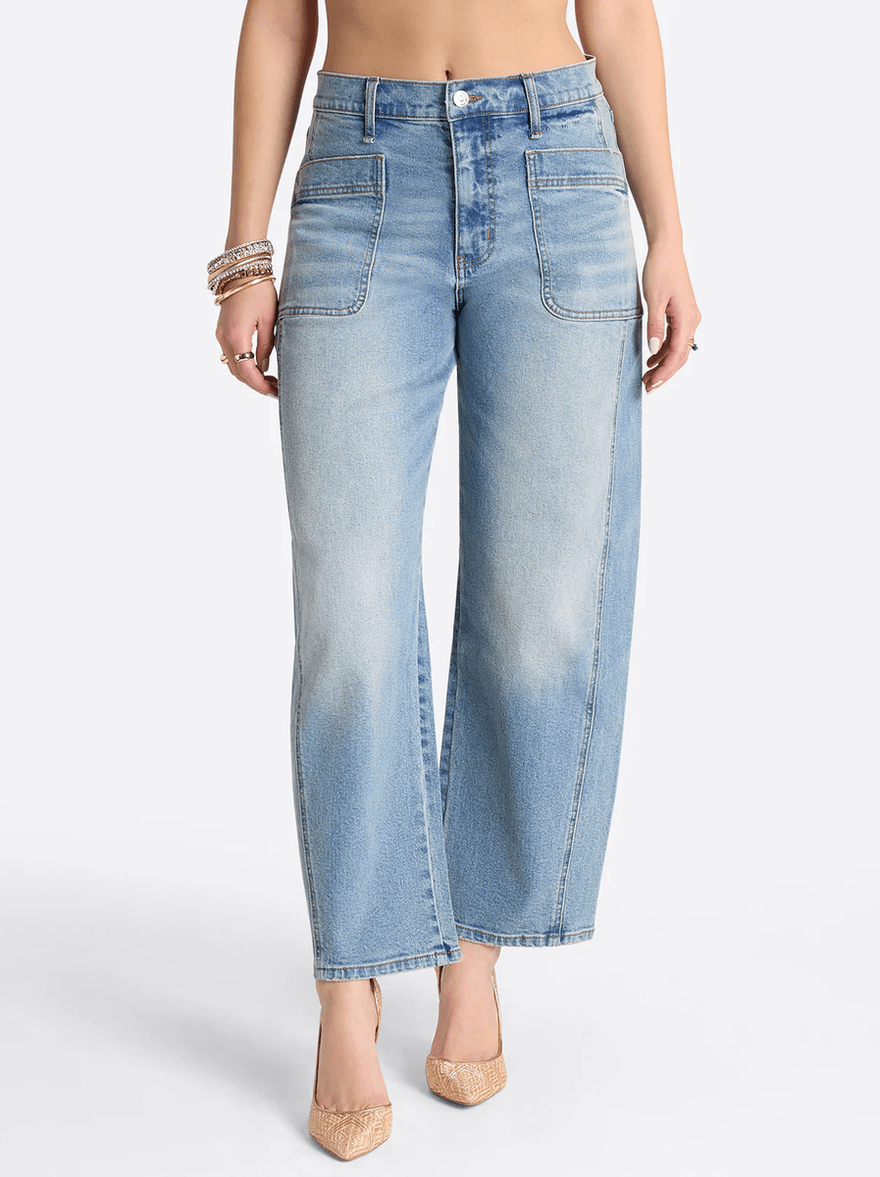 Jessica Simpson Relaxed Barrel Jeans in Composer