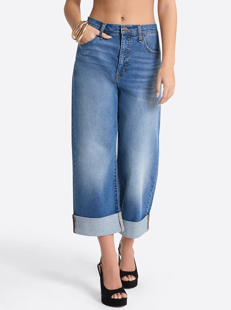Jessica Simpson Valentine Wide Leg Boyfriend Jeans in High Road