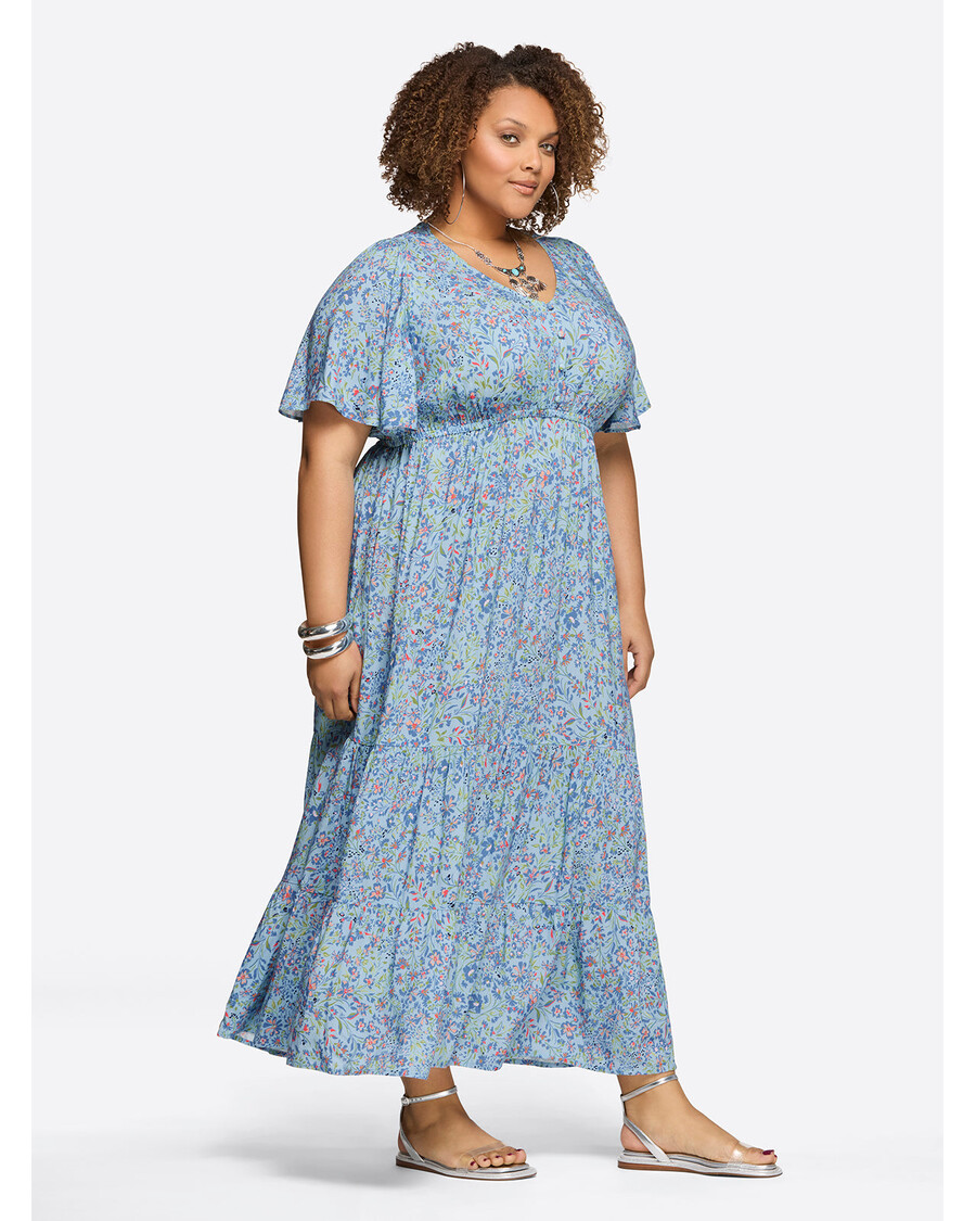 Jessica Simpson Naomi Se Obléká Do Ozdobných Květů