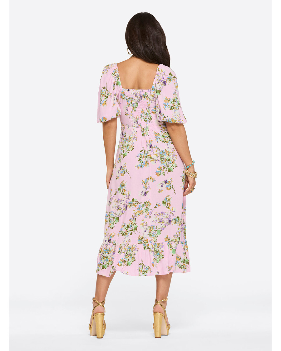 Jessica Simpson Brixley Se Obléká Do Botanických Květů