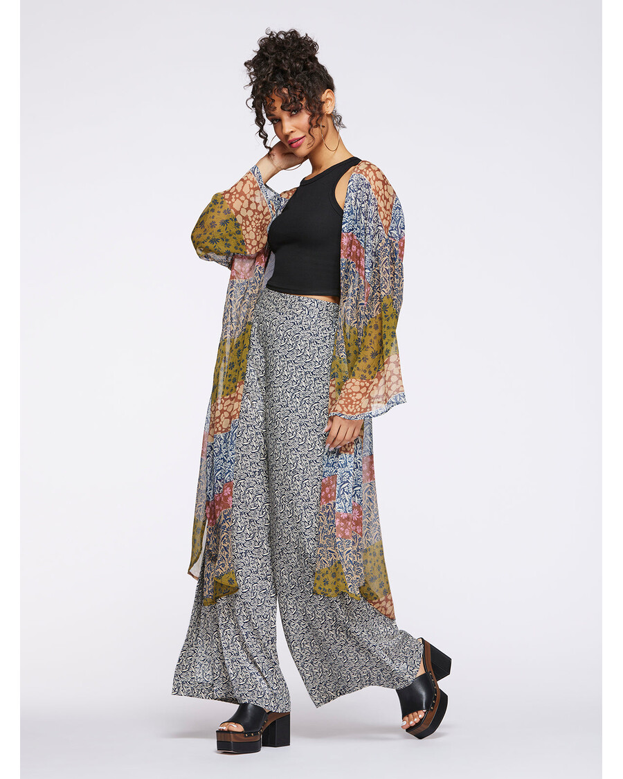 Jessica Simpson Blaine Kimono V Cvetočem Patchworku