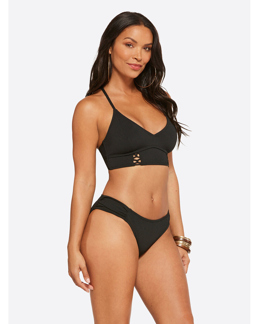 Jessica Simpson Textured Solids Cropped Cami in Black