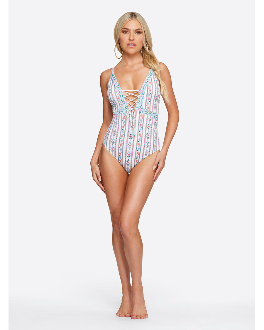 Jessica Simpson Dantela Față Dintr-o Singură Bucată în Salutul Soarelui