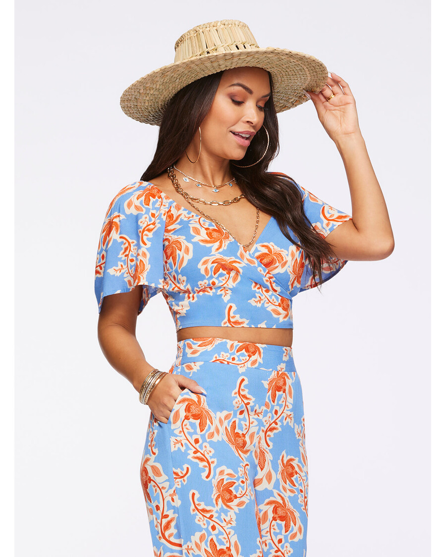 Jessica Simpson Kerrigan Crop Top בצמחים מוגדרים