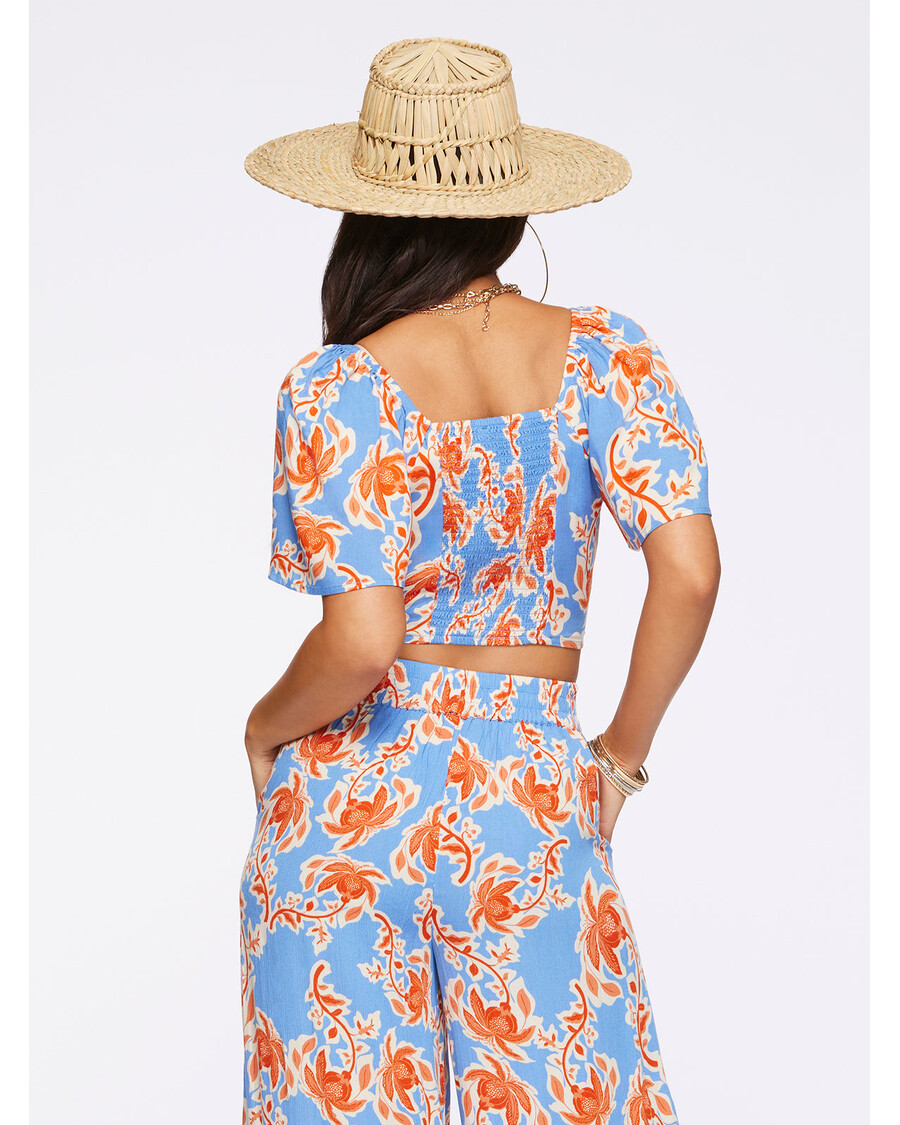 Jessica Simpson Kerrigan Crop Top בצמחים מוגדרים