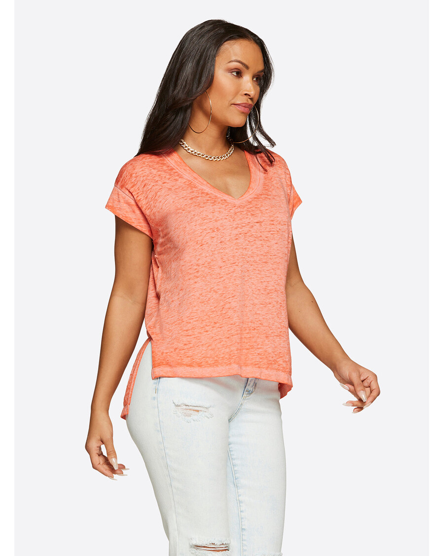 Jessica Simpson Jalin Tee in Paprika