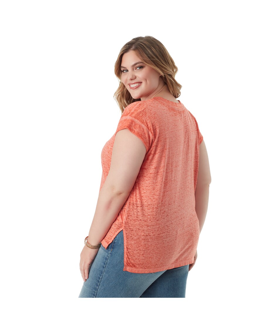 Jessica Simpson Jalin Tee in Paprika