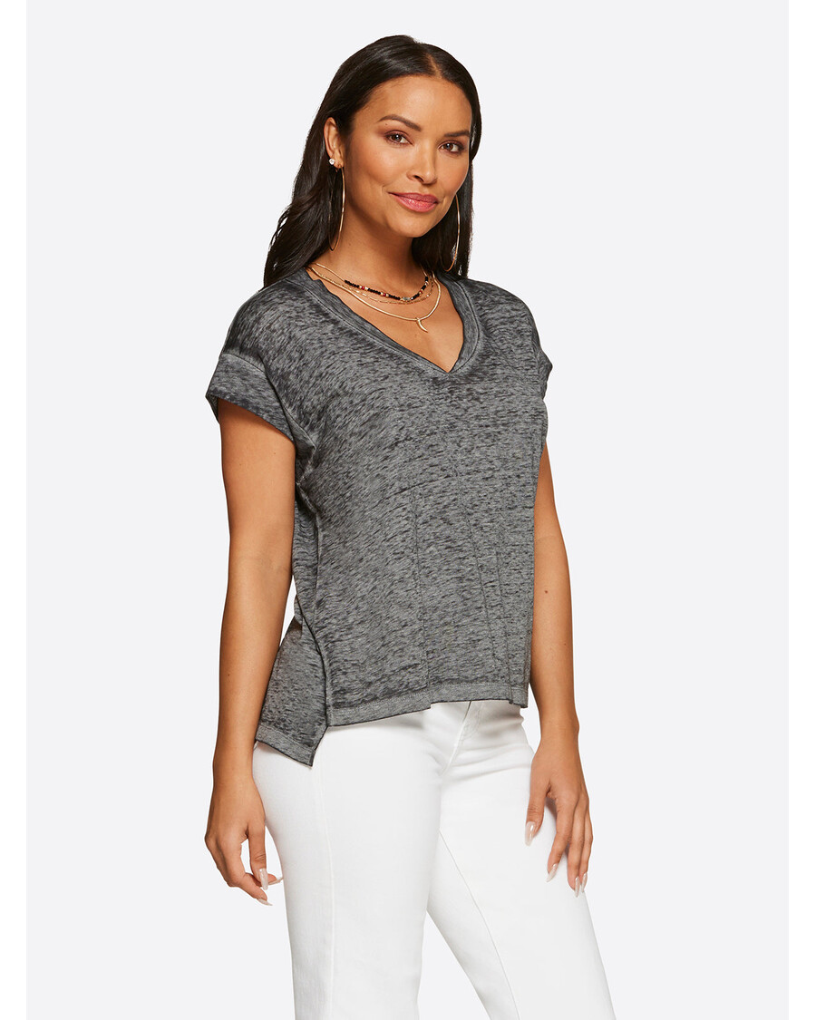 Jessica Simpson Jalin Tee in Black