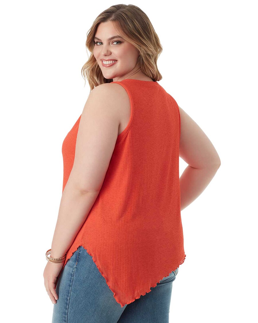 Jessica Simpson Winsome Tank in Paprika