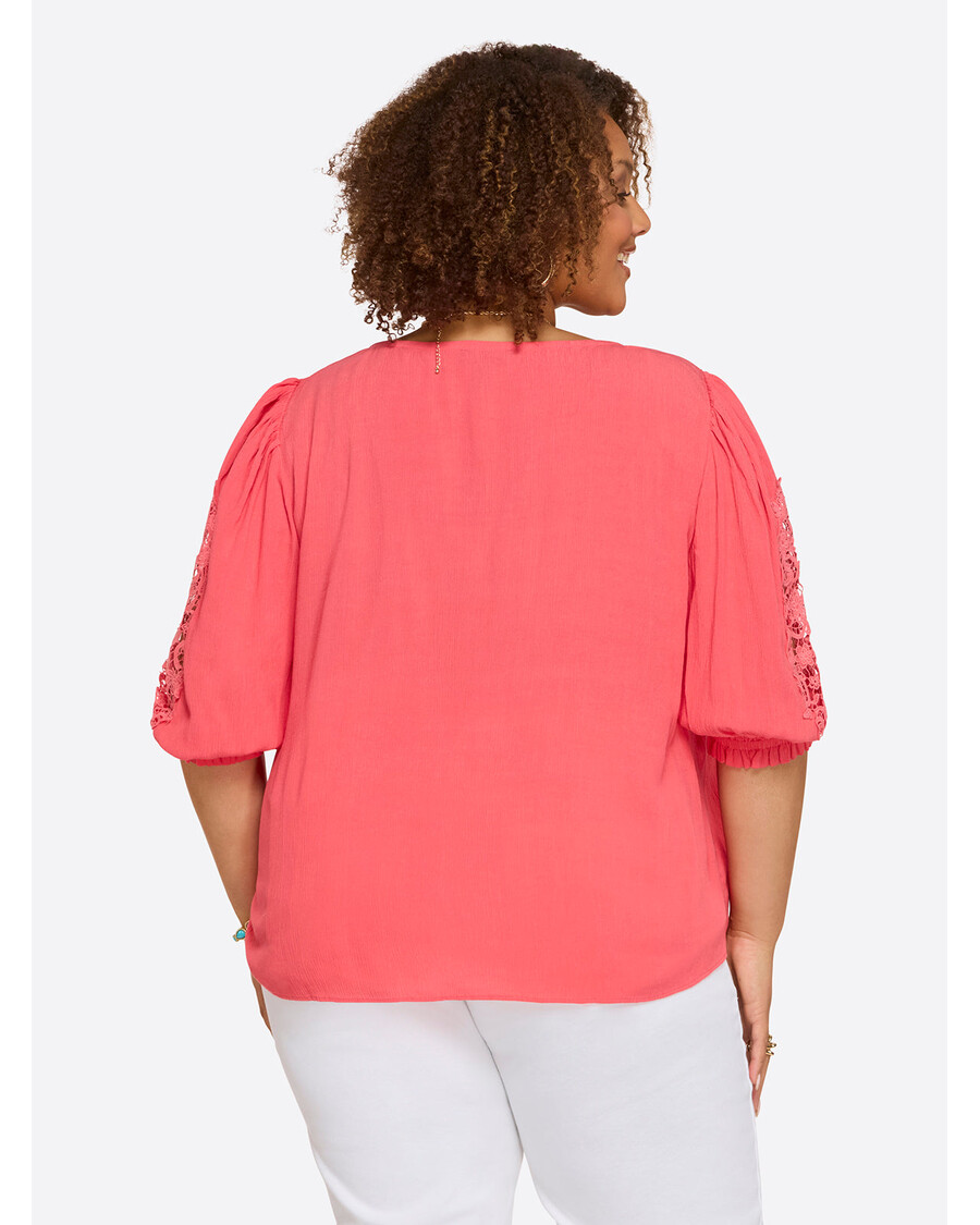 Τζέσικα Σίμπσον Sibyl Top σε τριαντάφυλλο της Σαρόν