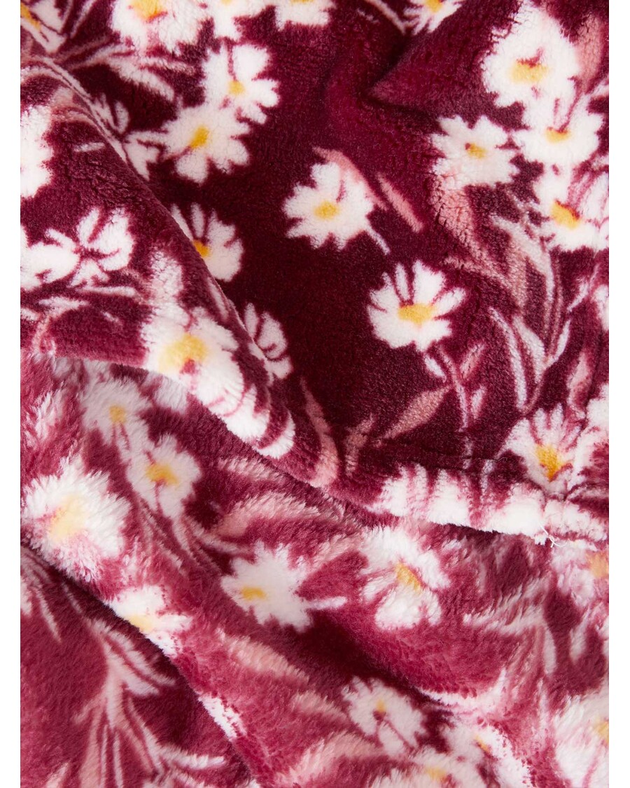 Jessica Simpson Wildflower Park Plush Throw in Wine Red