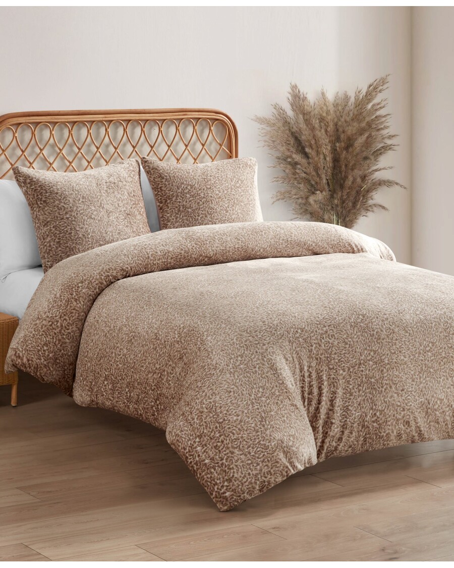 Jessica Simpson Leopard Printed Plush Comforter Set