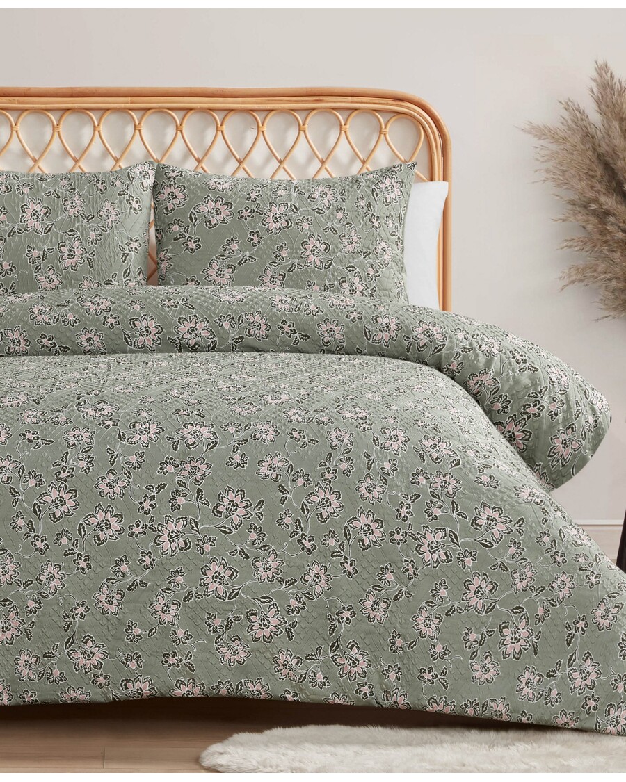 Jessica Simpson Botanical Embossed Comforter Set