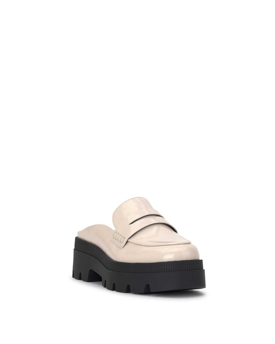 Jessica Simpson Uma Slip On Loafer in Chalk