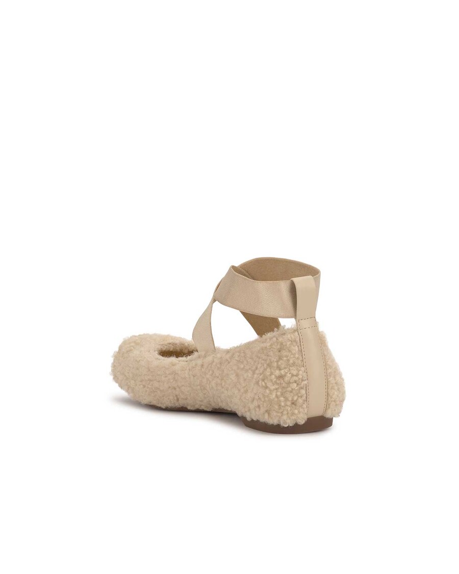 Jessica Simpson Mandalaye Ballet Flat in Shearling