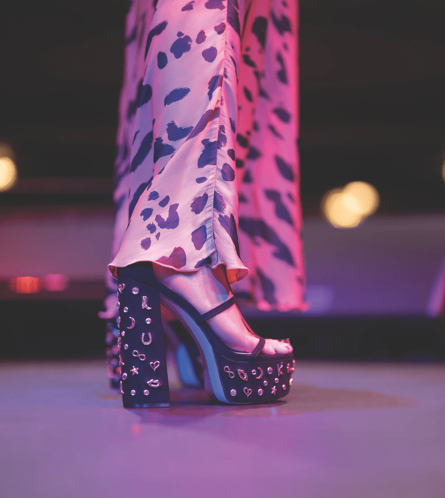 Jessica Simpson 2.0 Aamina Platform Sandal in Black