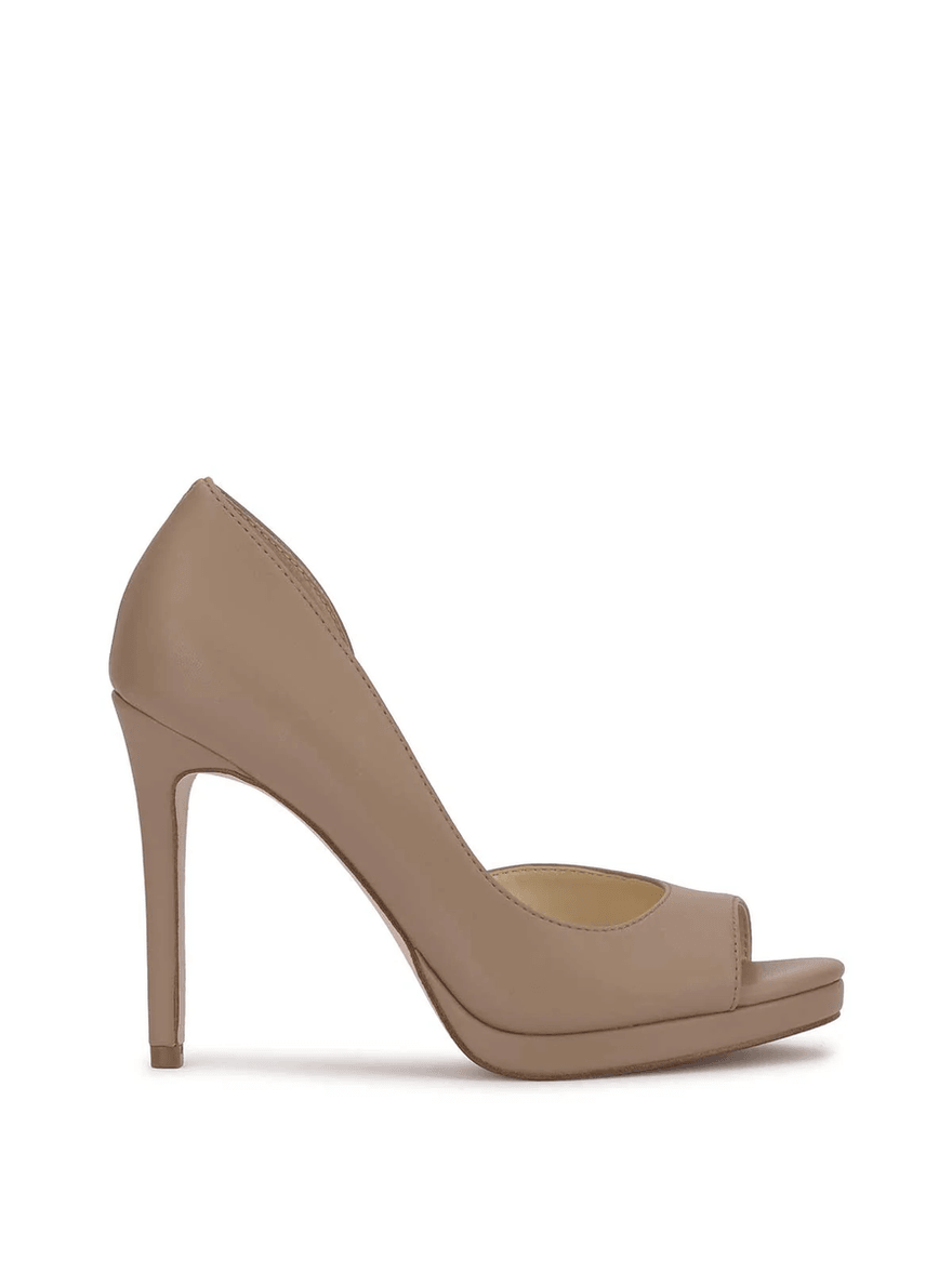 Jessica Simpson Kimli Peep Toe Pump in Chai Latte