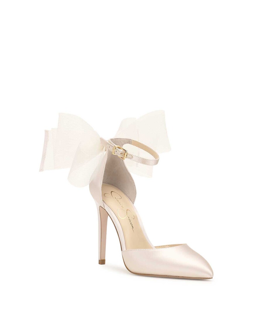Jessica Simpson Phindies Pump in Off White