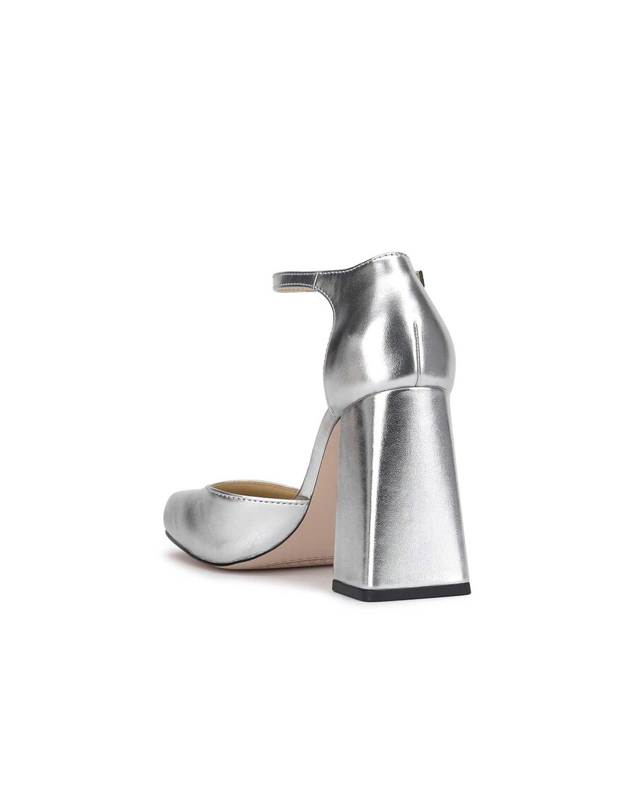 Jessica Simpson Lollah Block Heel Pump in Silver