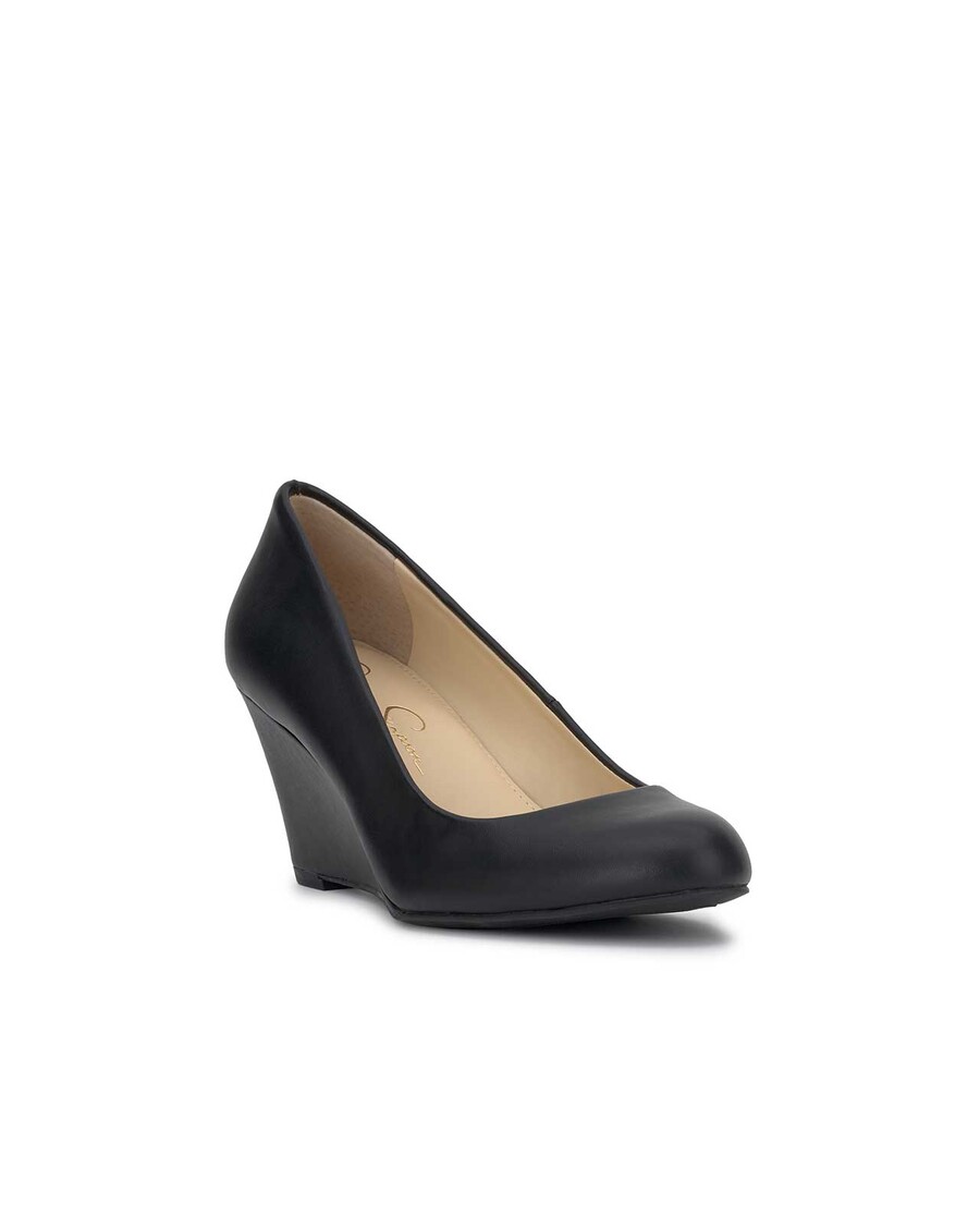 Jessica Simpson Sampson Wedge in Black