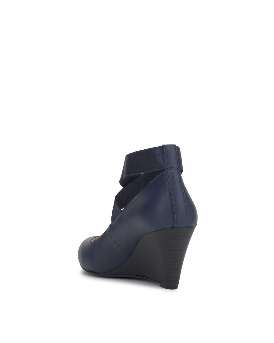 Jessica Simpson Saedra Wedge in Navy Baby